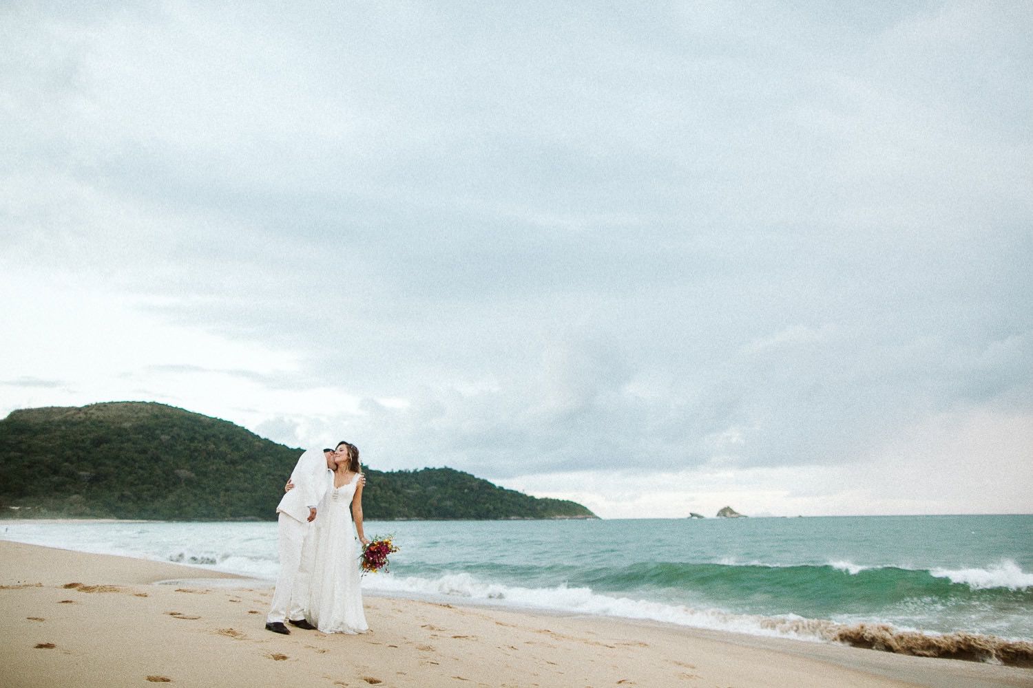 casamento-na-praia-toque-toque-pequeno-casa-2800042