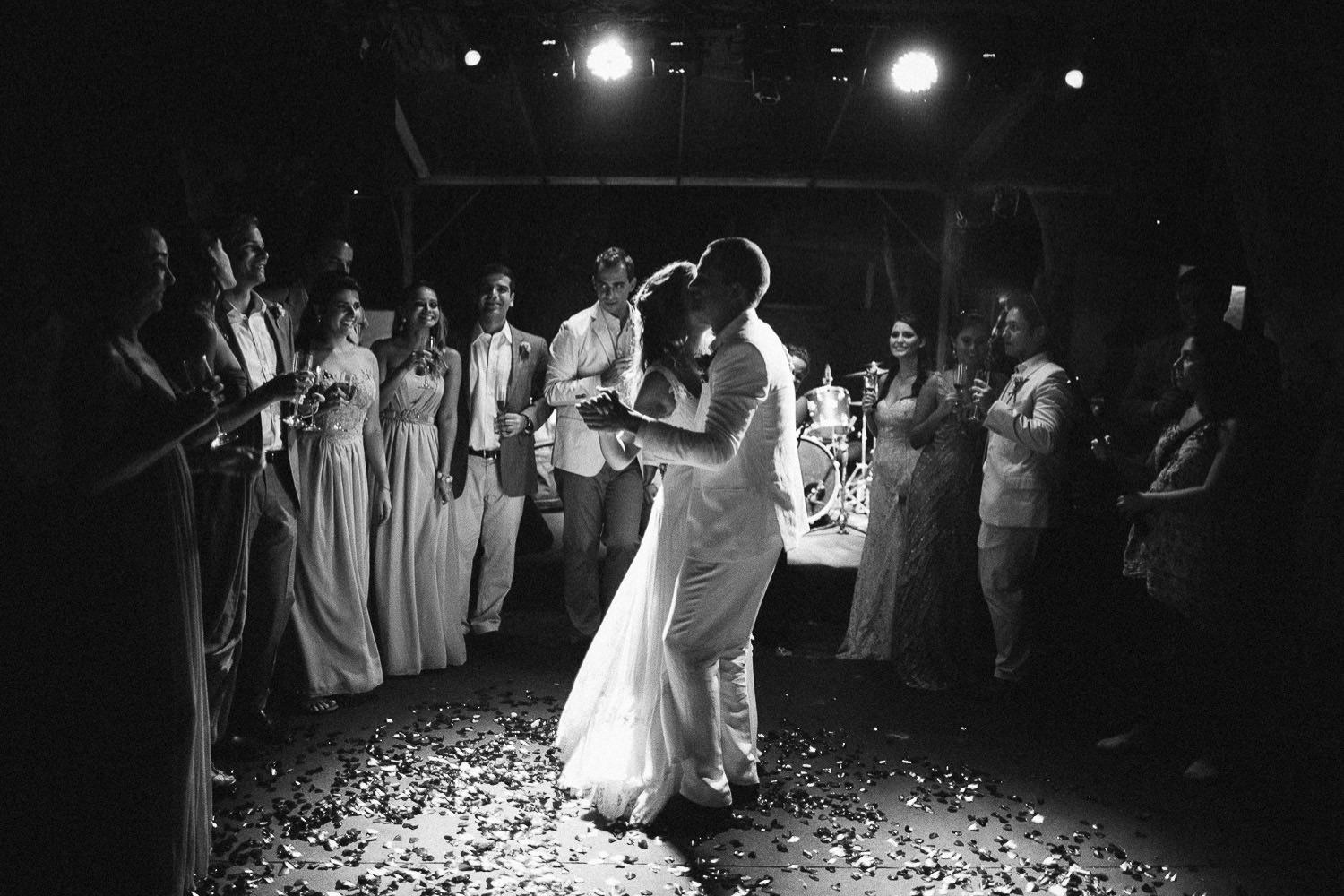 casamento-na-praia-toque-toque-pequeno-casa-2800055