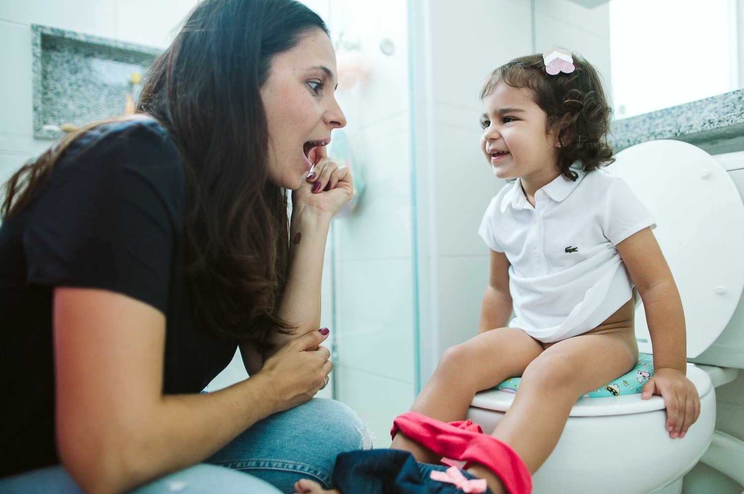 ensaio-fotografico-familia-em-casa-acompanhamento-1-ano-bebe00019