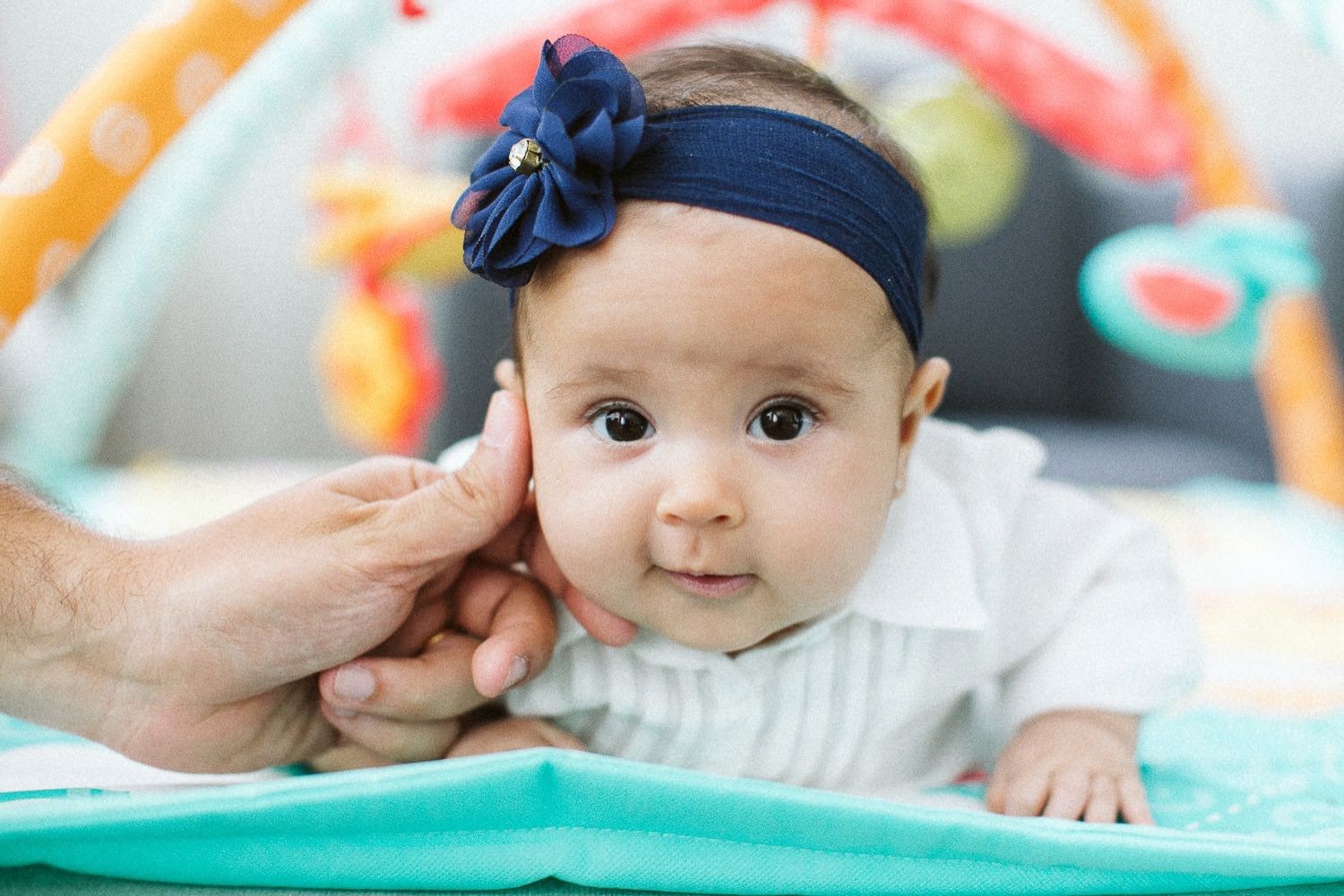 ensaio-fotografico-familia-em-casa-acompanhamento-1-ano-bebe00025